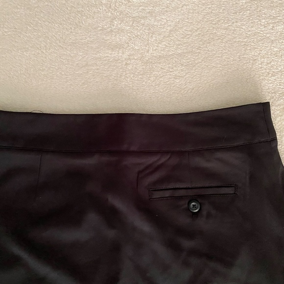 Greg Norman Ladies Golf Skort, Size 2, NWT - Picture 7 of 7